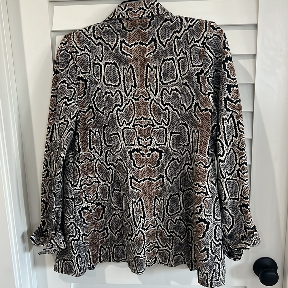 Cabi 3733 Python Blazer Nwot - image 3